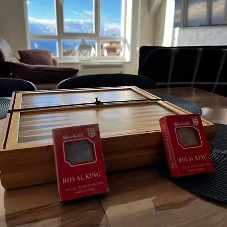 Myna In Kraljevi Cardaci *