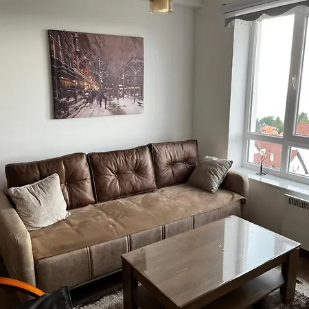 Apartment Myna In Kraljevi Cardaci